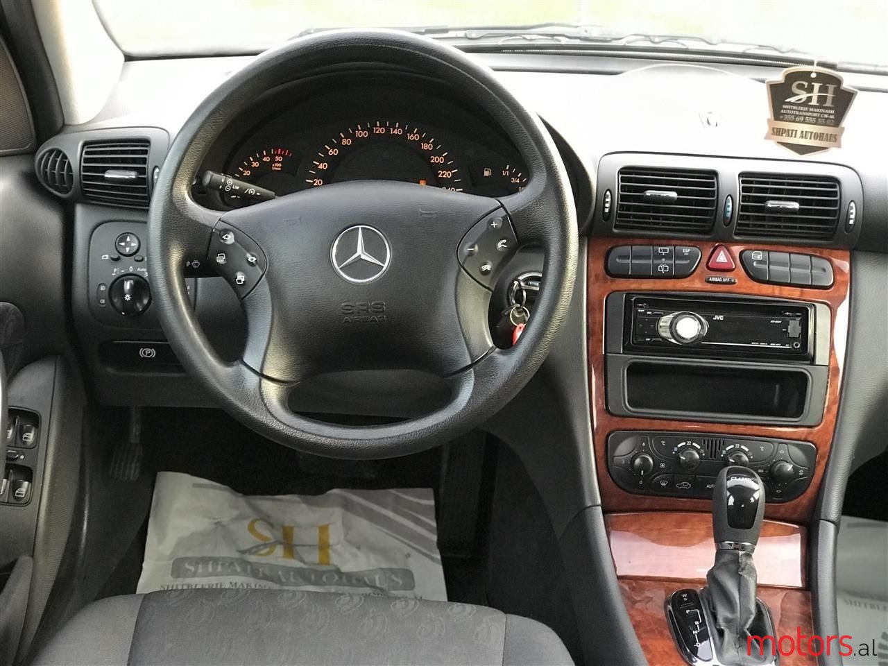 2001' Mercedes-Benz C 200 photo #2