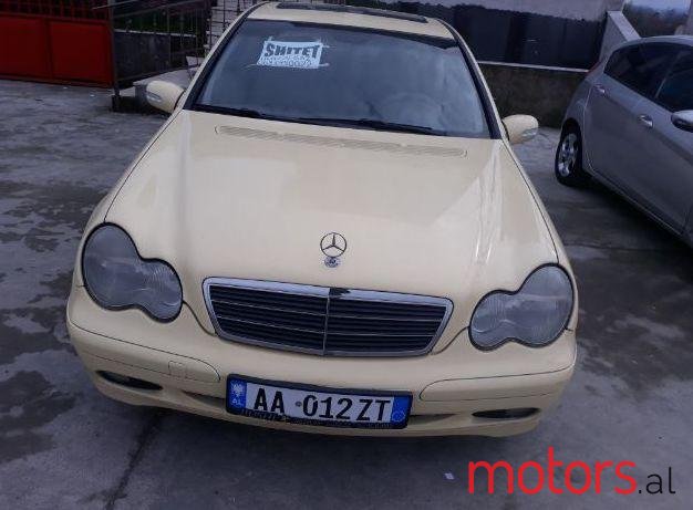 2001' Mercedes-Benz C-Class photo #1