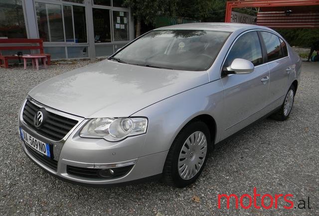 2008' Volkswagen Passat photo #3