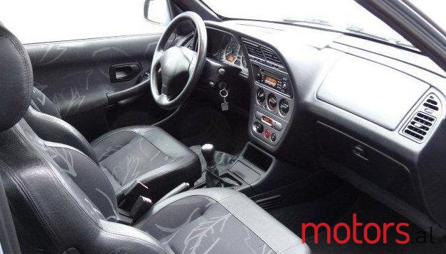 2001' Peugeot 306 photo #2