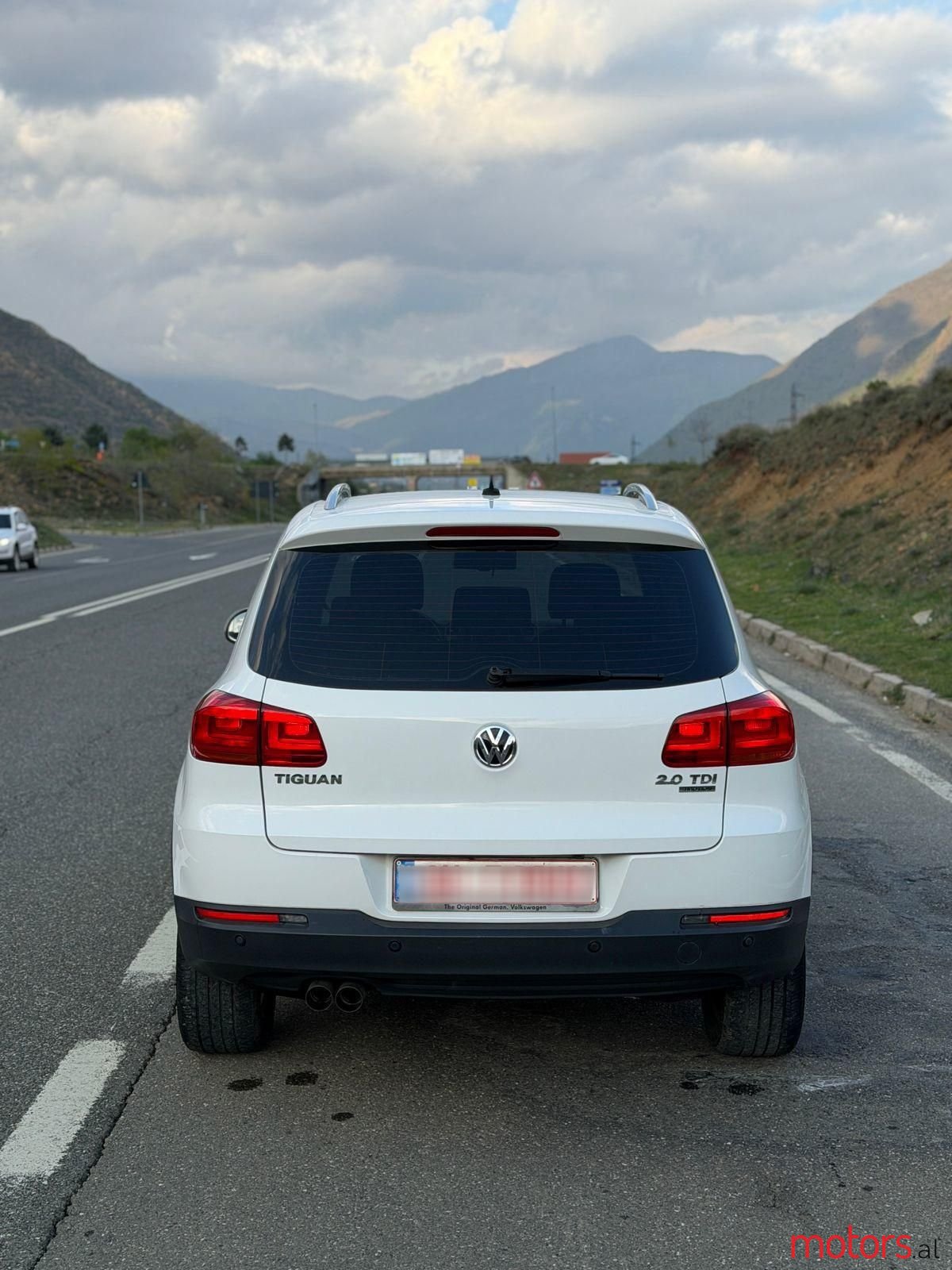 2013' Volkswagen Tiguan photo #5
