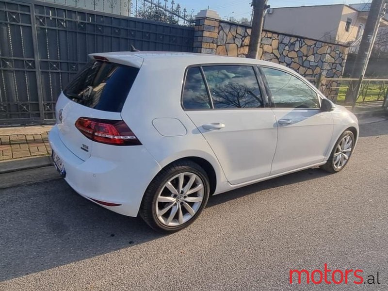2013' Volkswagen Golf photo #4