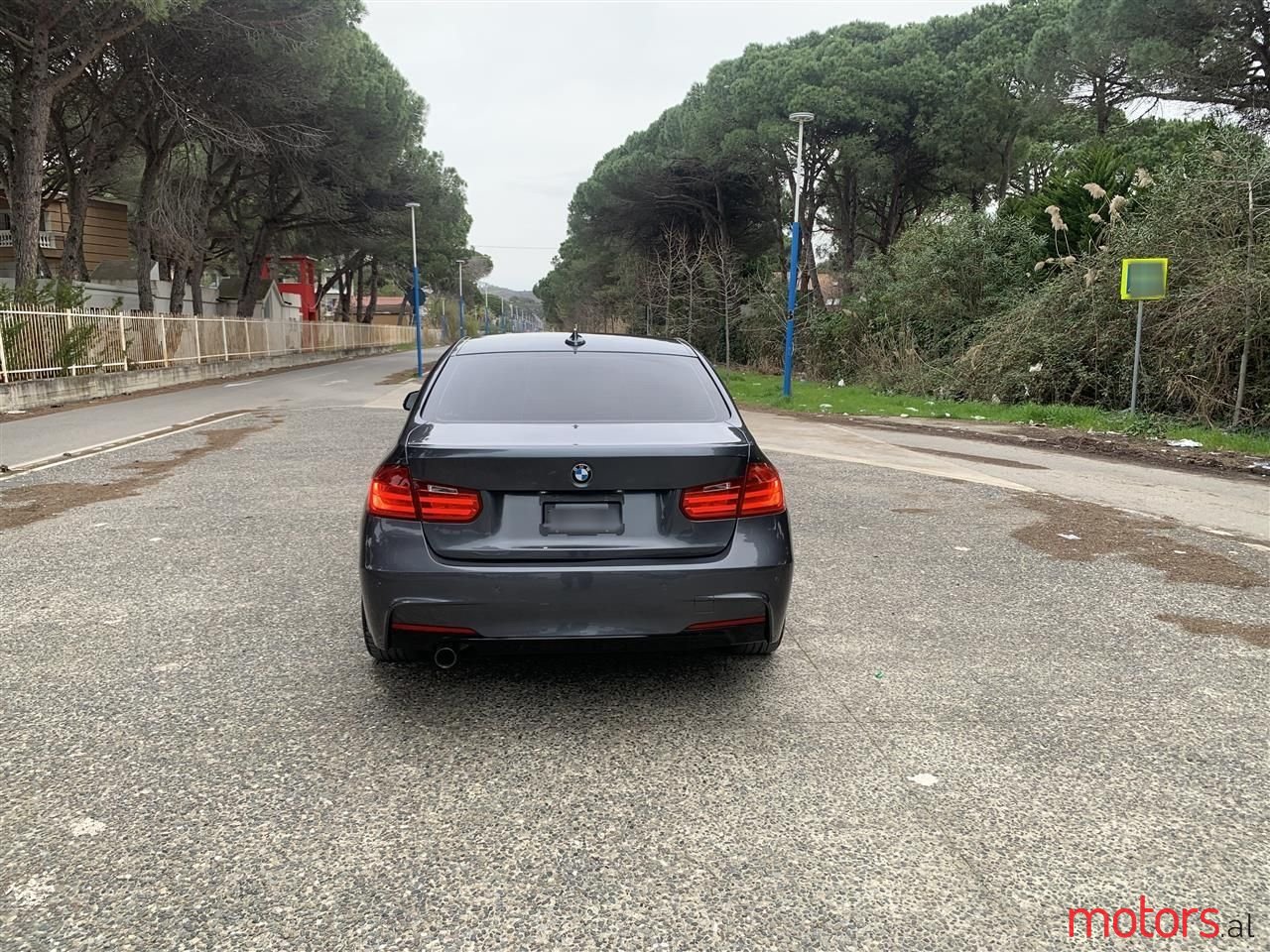 2015' BMW 320 photo #5