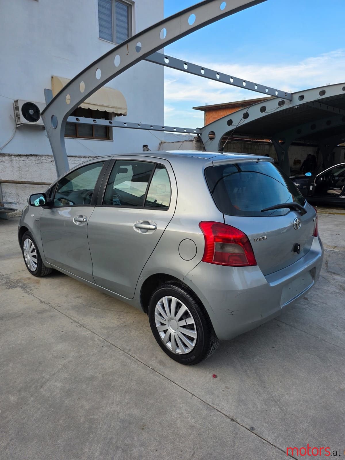 2007' Toyota Yaris photo #4