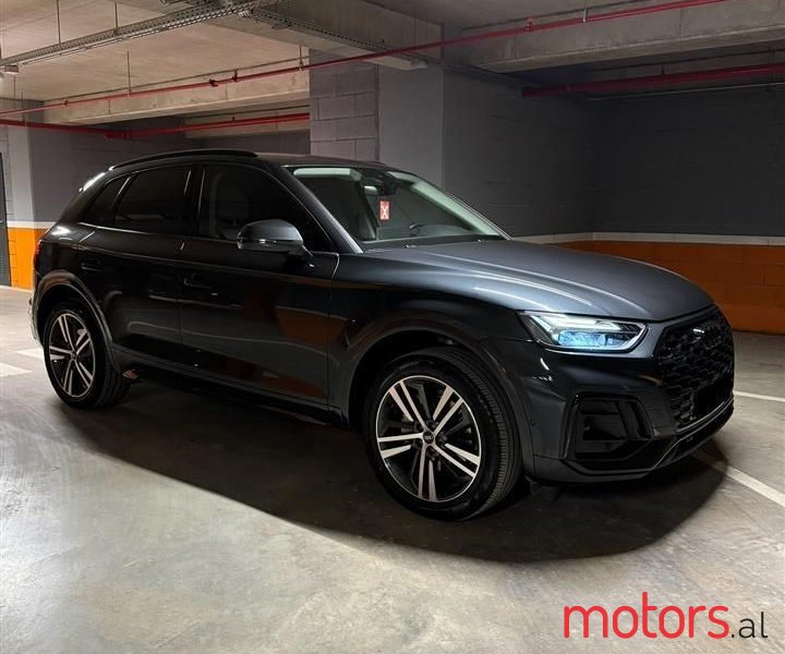 2021' Audi Q5 photo #3