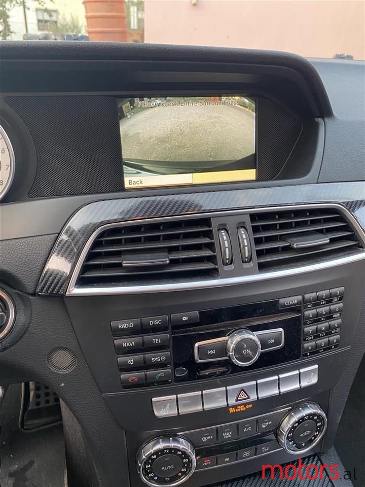 2013' Mercedes-Benz C 300 photo #3