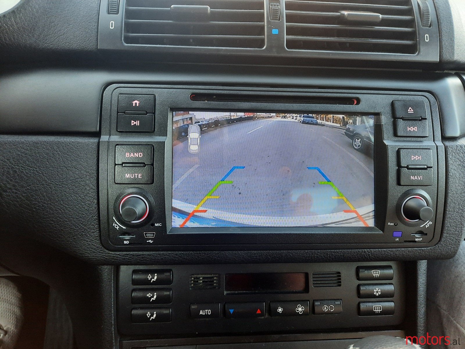 2002' BMW 325 Sportive photo #6