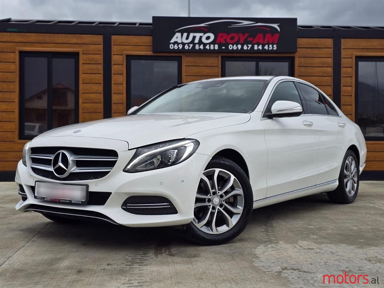 2015' Mercedes-Benz C 220 photo #2