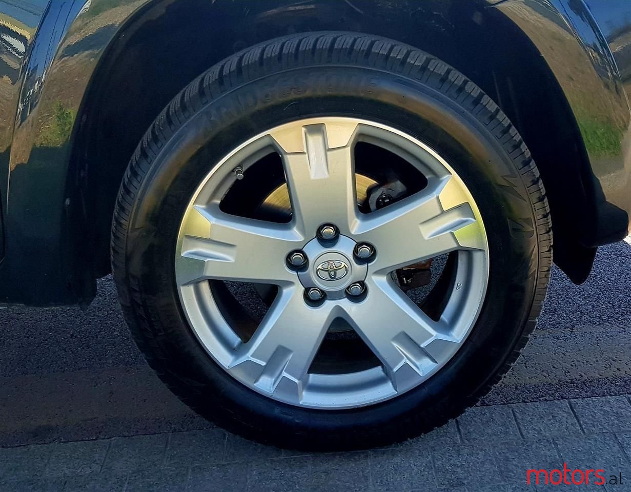 2006' Toyota RAV4 photo #5