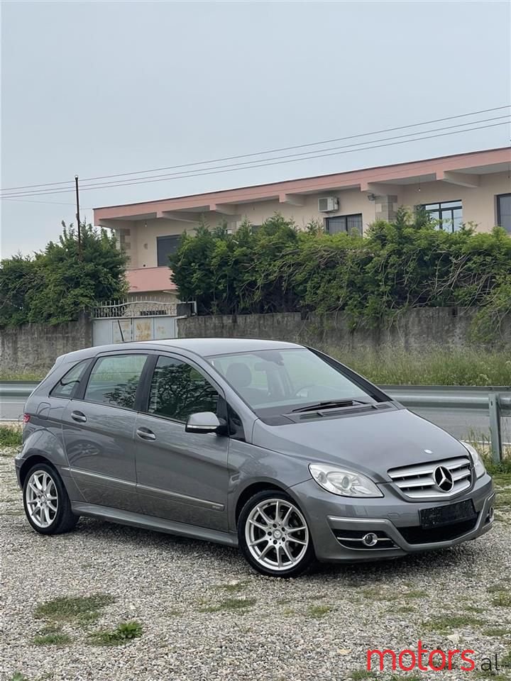 2009' Mercedes-Benz B 200 photo #6