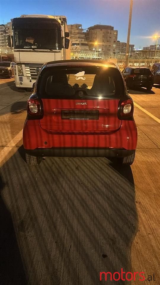 2019' Smart Fortwo photo #6