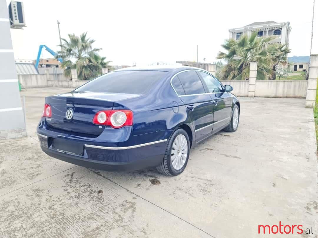 2006' Volkswagen Passat photo #2