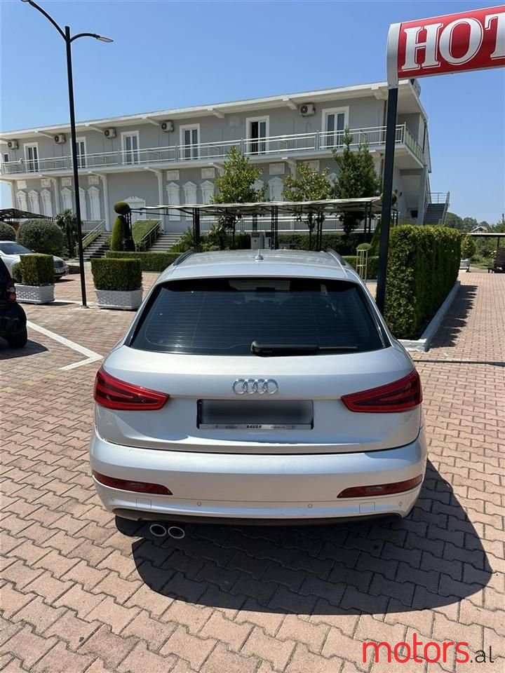 2013' Audi Q3 photo #3