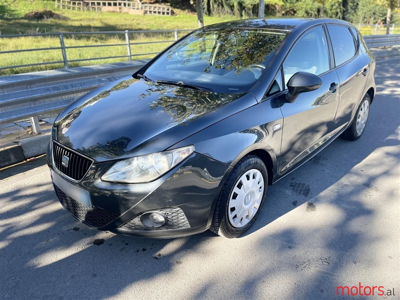 2009' SEAT Ibiza photo #1