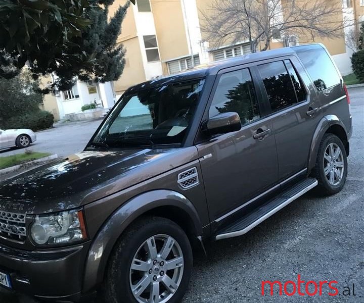 2012' Land Rover Discovery photo #2