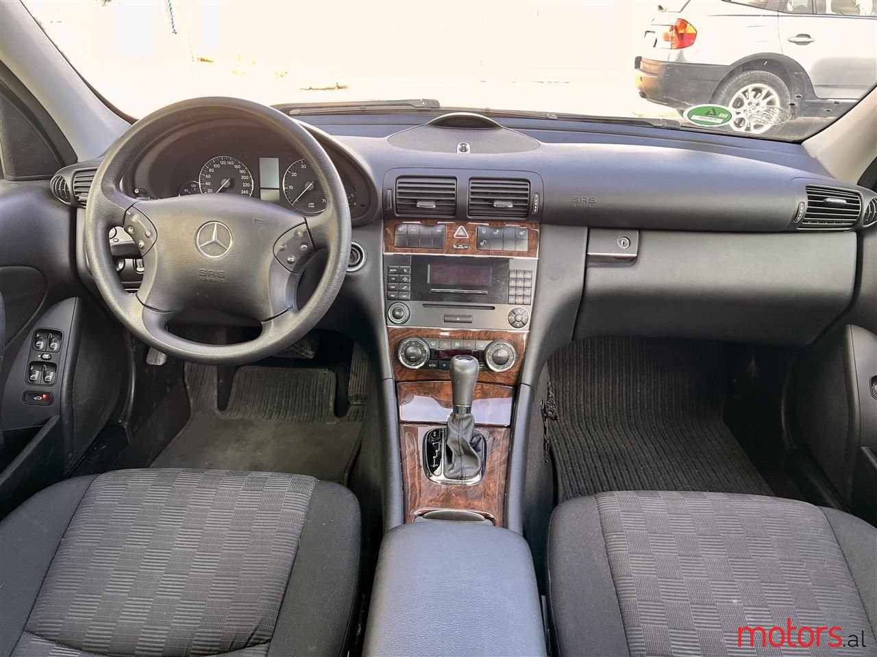 2005' Mercedes-Benz C 200 photo #5