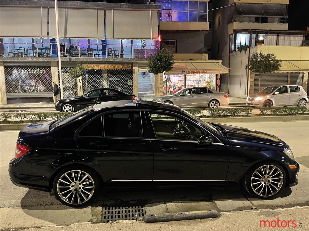 2013' Mercedes-Benz C 300 photo #4