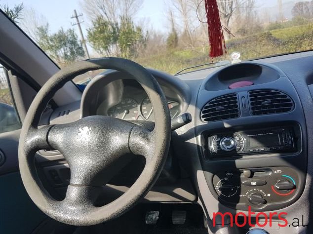 2000' Peugeot 206 photo #4