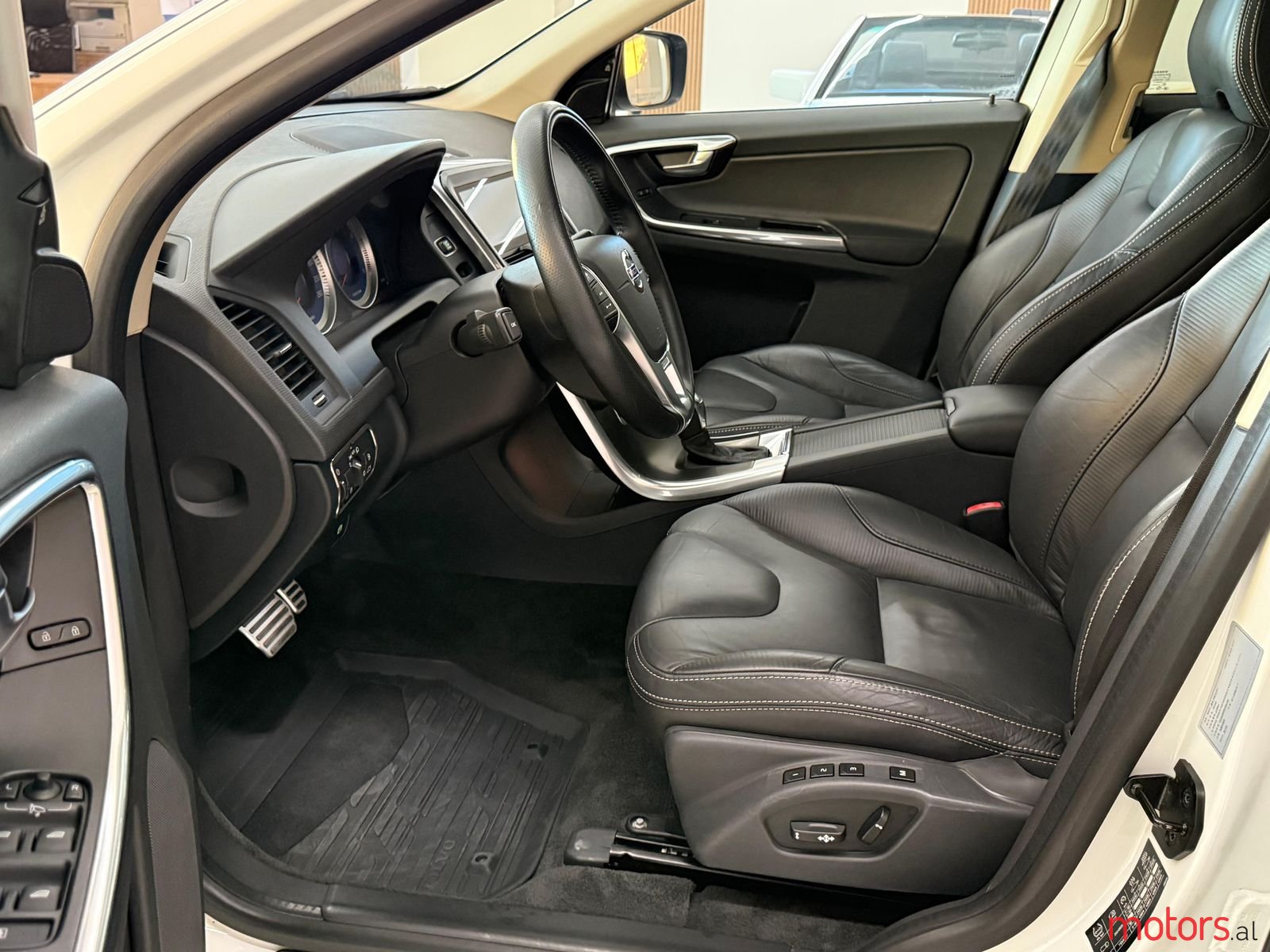 2013' Volvo Xc 60 photo #6
