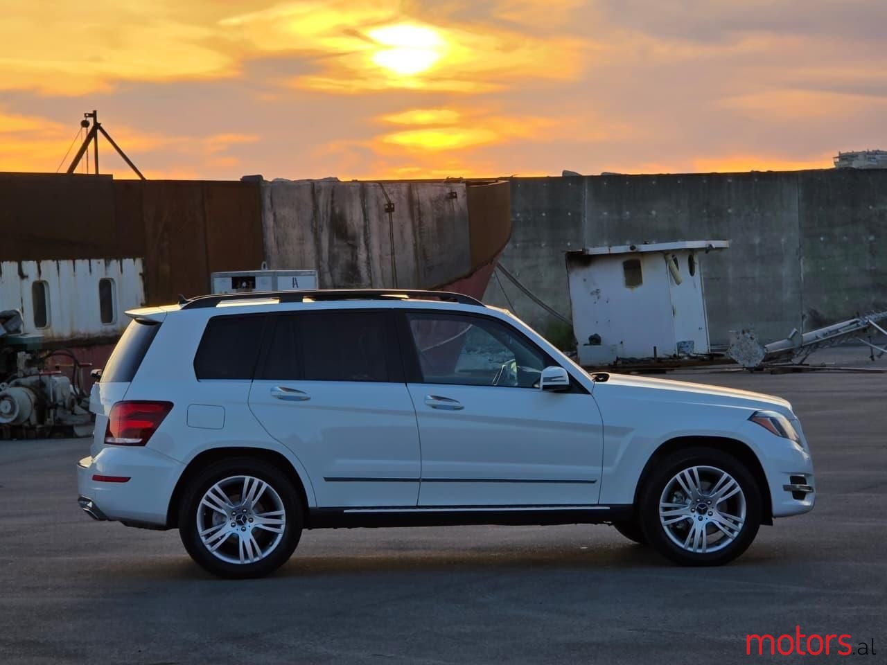 2013' Mercedes-Benz GLK 250 photo #5