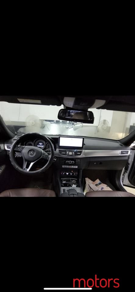 2014' Mercedes-Benz E 250 photo #3