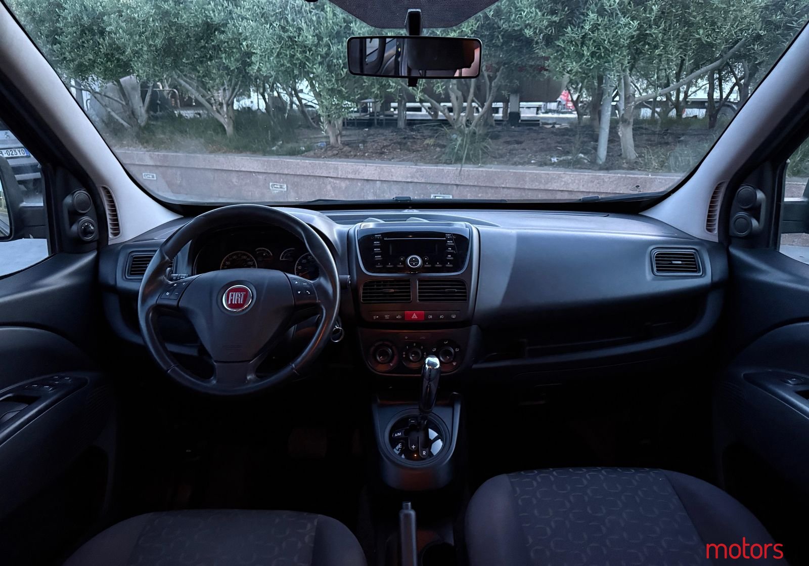 2013' Fiat Doblo photo #3