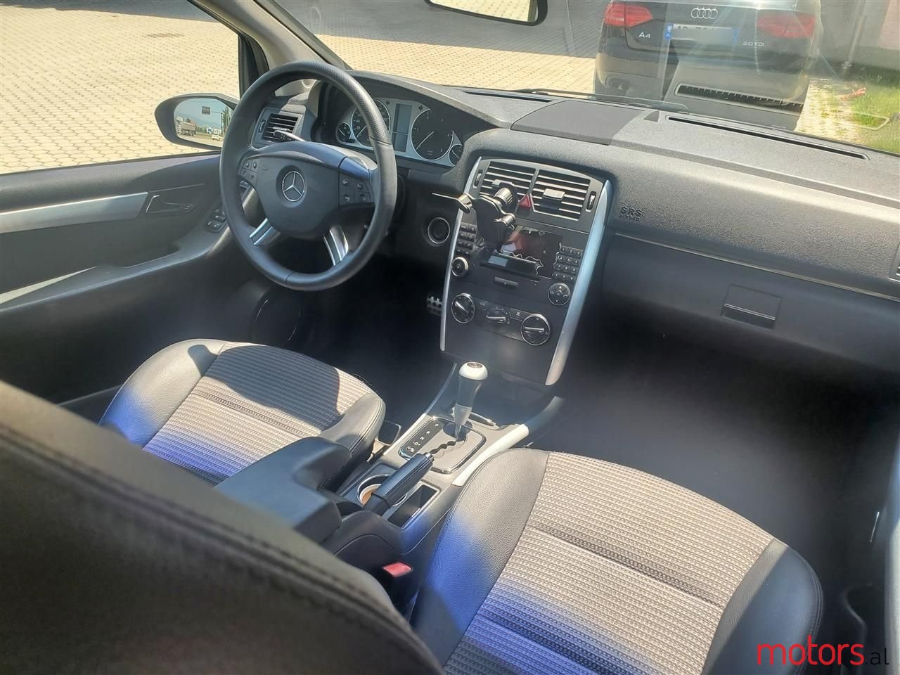 2007' Mercedes-Benz B 200 photo #4