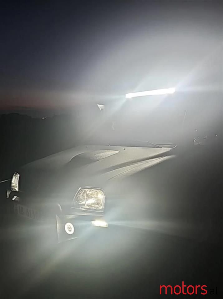 2000' Mitsubishi L200 photo #6