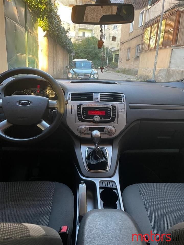 2011' Ford Kuga photo #4