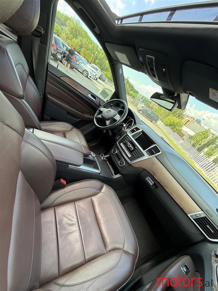 2013' Mercedes-Benz ML 350 photo #2