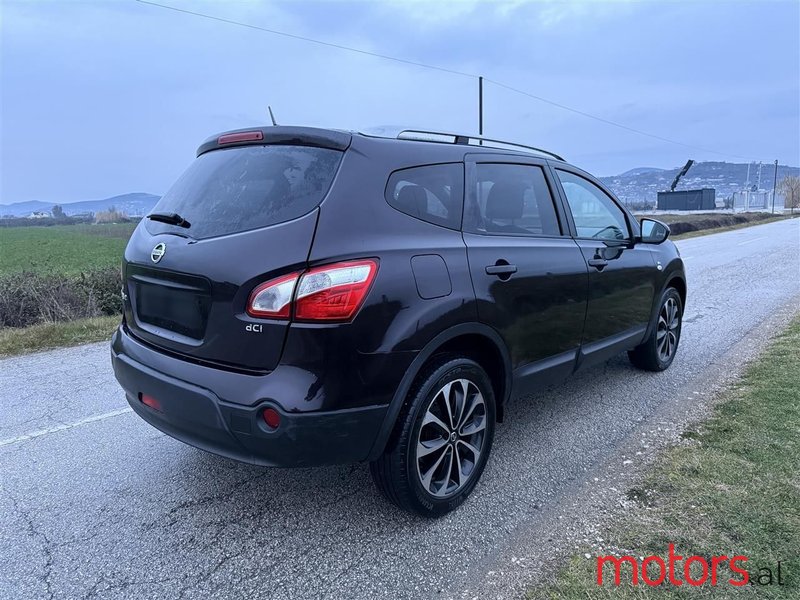 2012' Nissan Qashqai photo #2