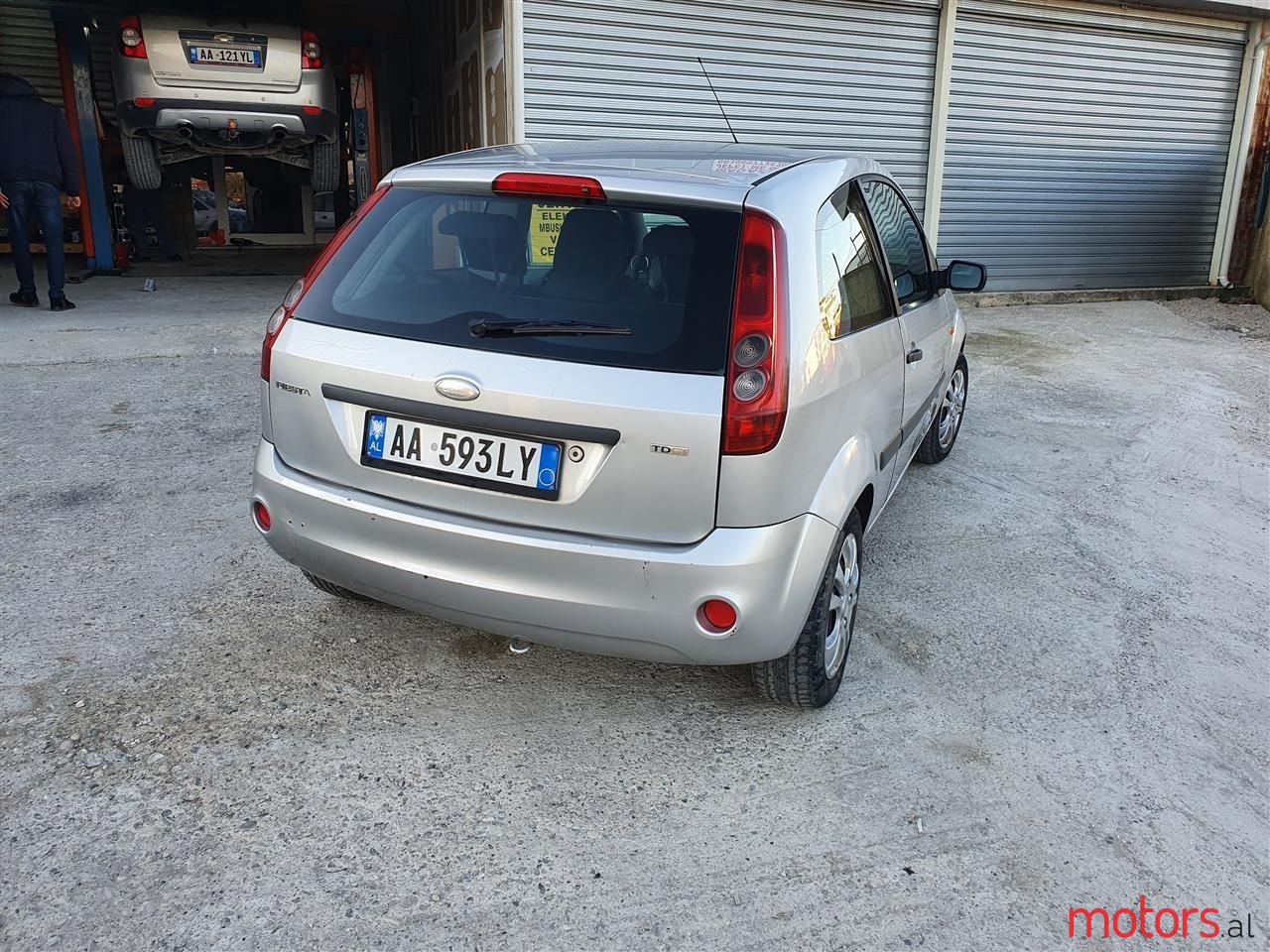 2005' Ford Fiesta photo #2