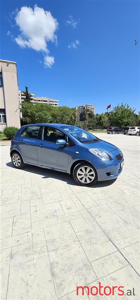 2007' Toyota Yaris photo #3