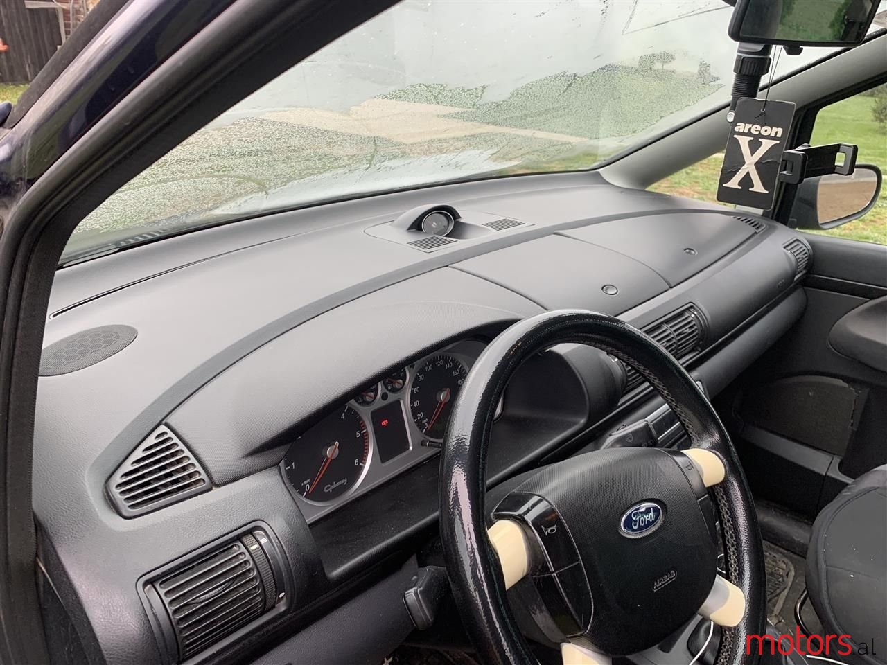 2004' Ford Galaxy photo #2