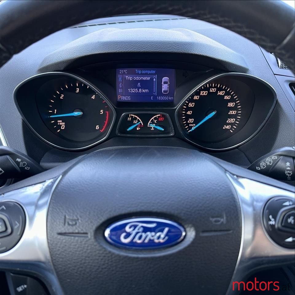 2013' Ford Kuga photo #6