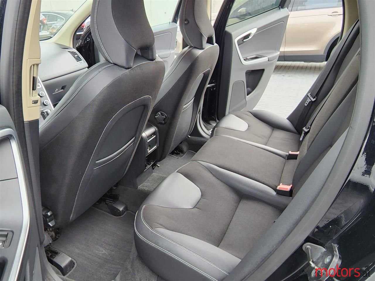 2009' Volvo Xc 60 photo #4