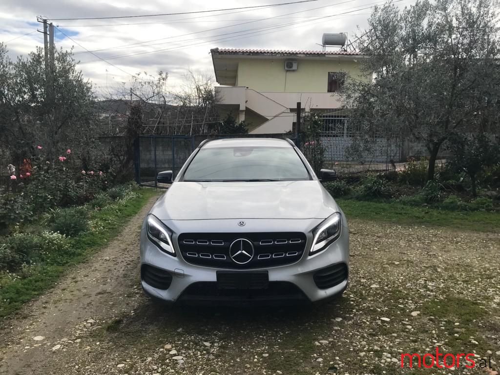 2018' Mercedes-Benz GLA 200 photo #1