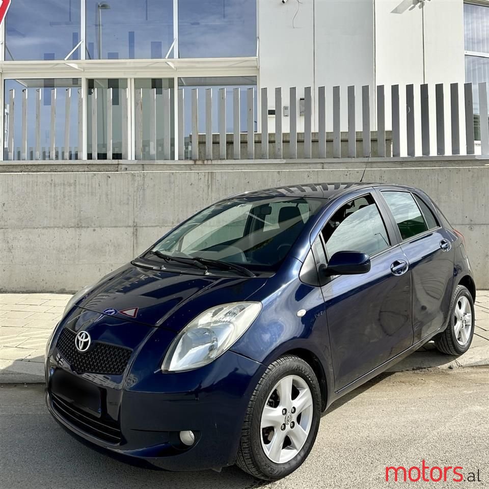 2007' Toyota Yaris photo #1
