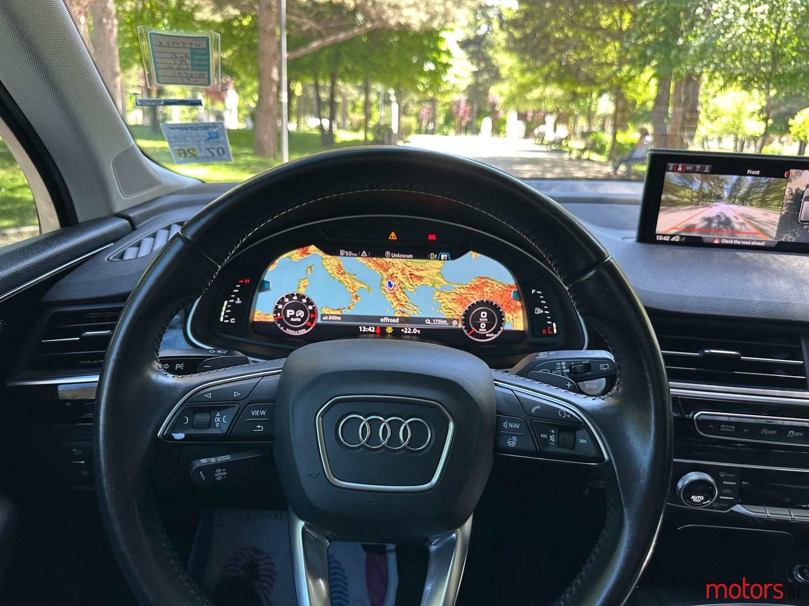 2017' Audi Q7 photo #4
