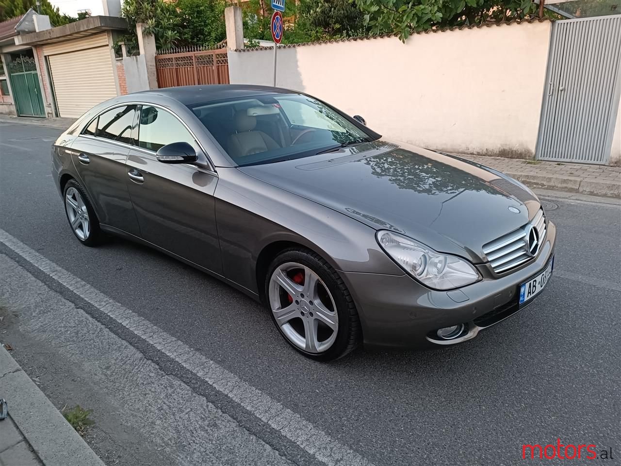 2006' Mercedes-Benz CLS 350 photo #1