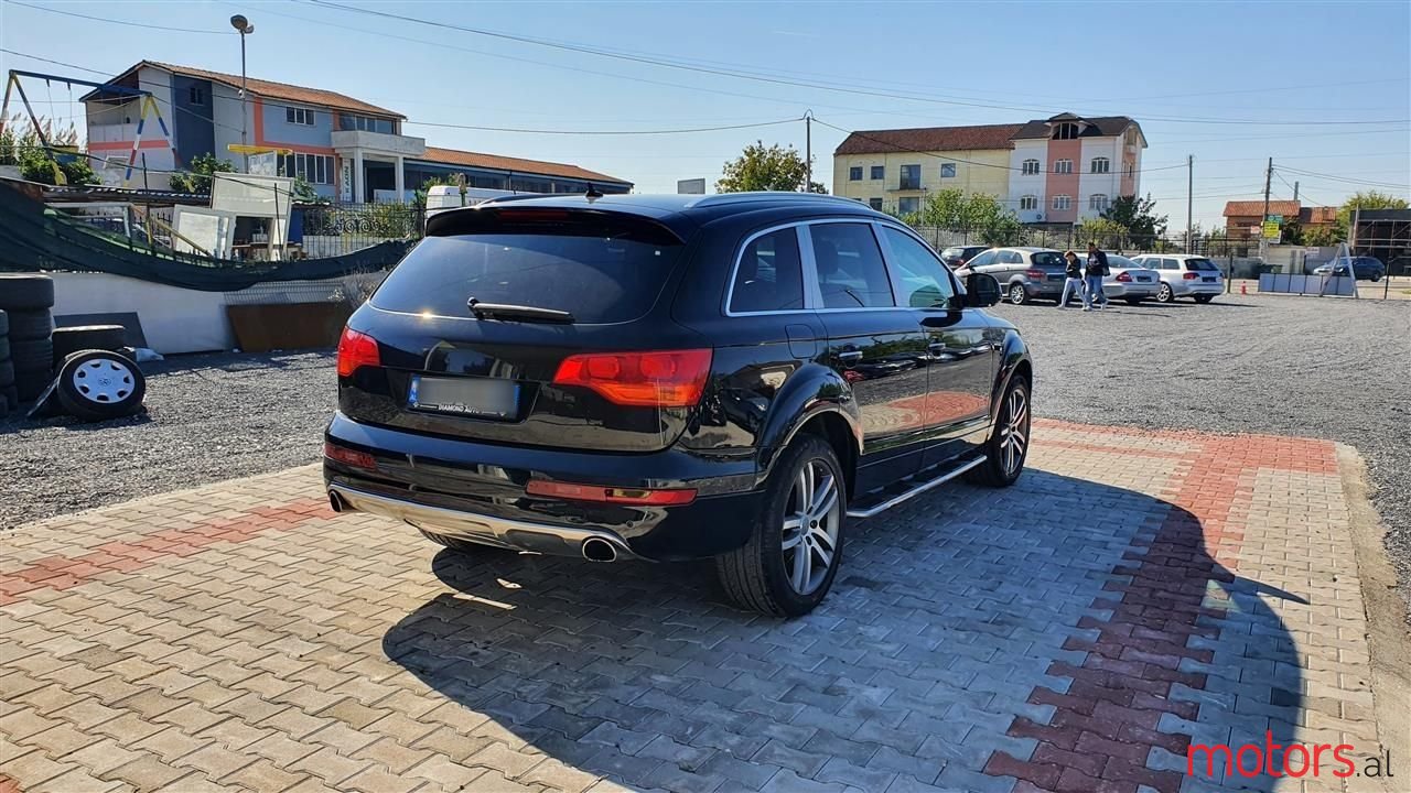 2007' Audi Q7 photo #5