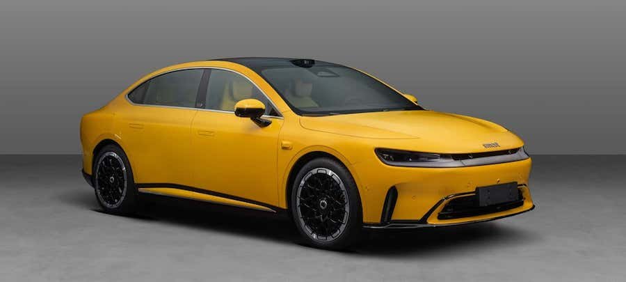 Smart Forgets Tiny-Car Roots, Builds 16-Foot Sedan That Makes BMW M5 Look Light