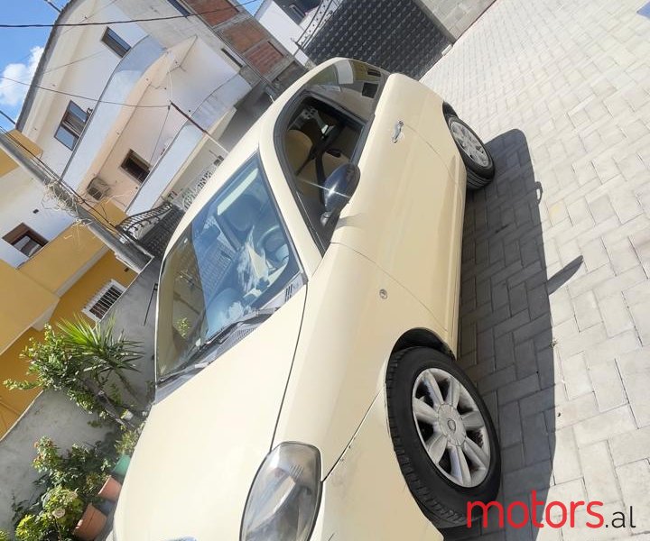 2004' Lancia Y photo #2
