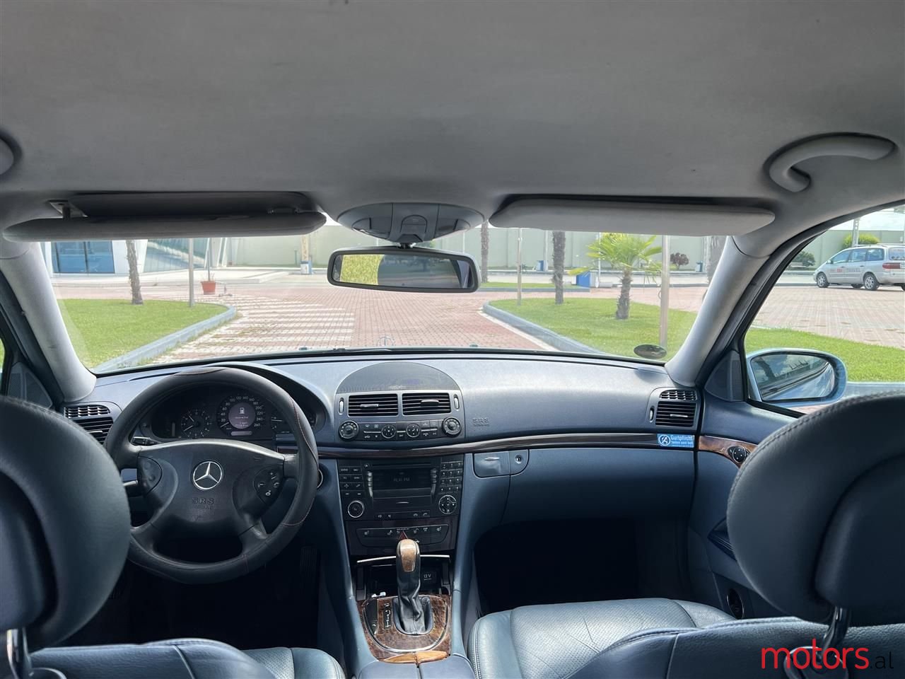 2005' Mercedes-Benz E 200 photo #5