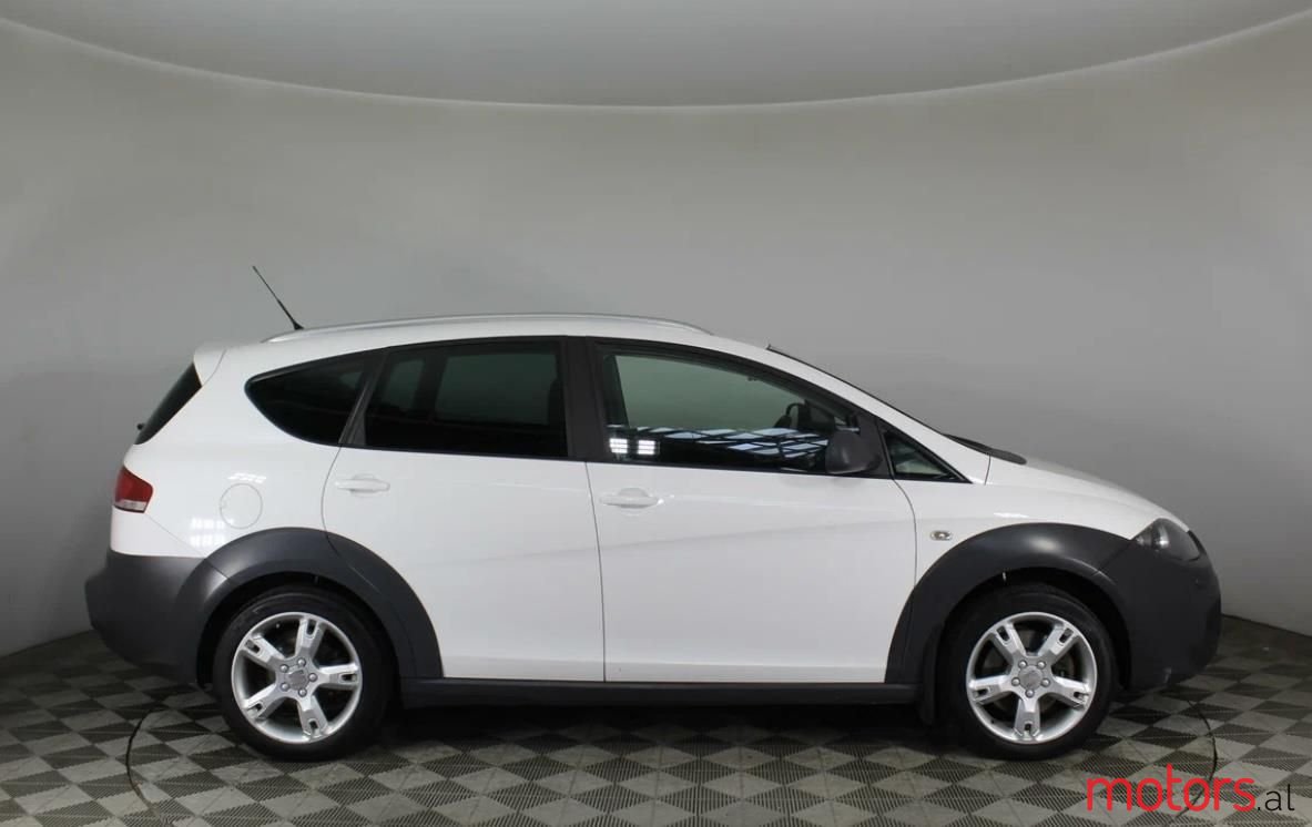 2008' SEAT Altea photo #3