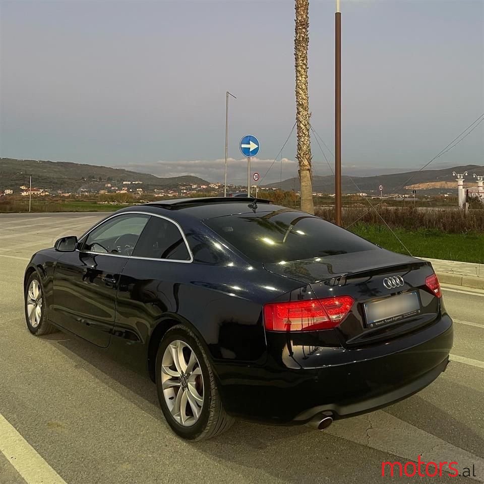 2010' Audi A5 photo #4