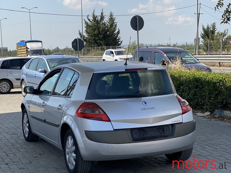 2006' Renault Megane photo #5