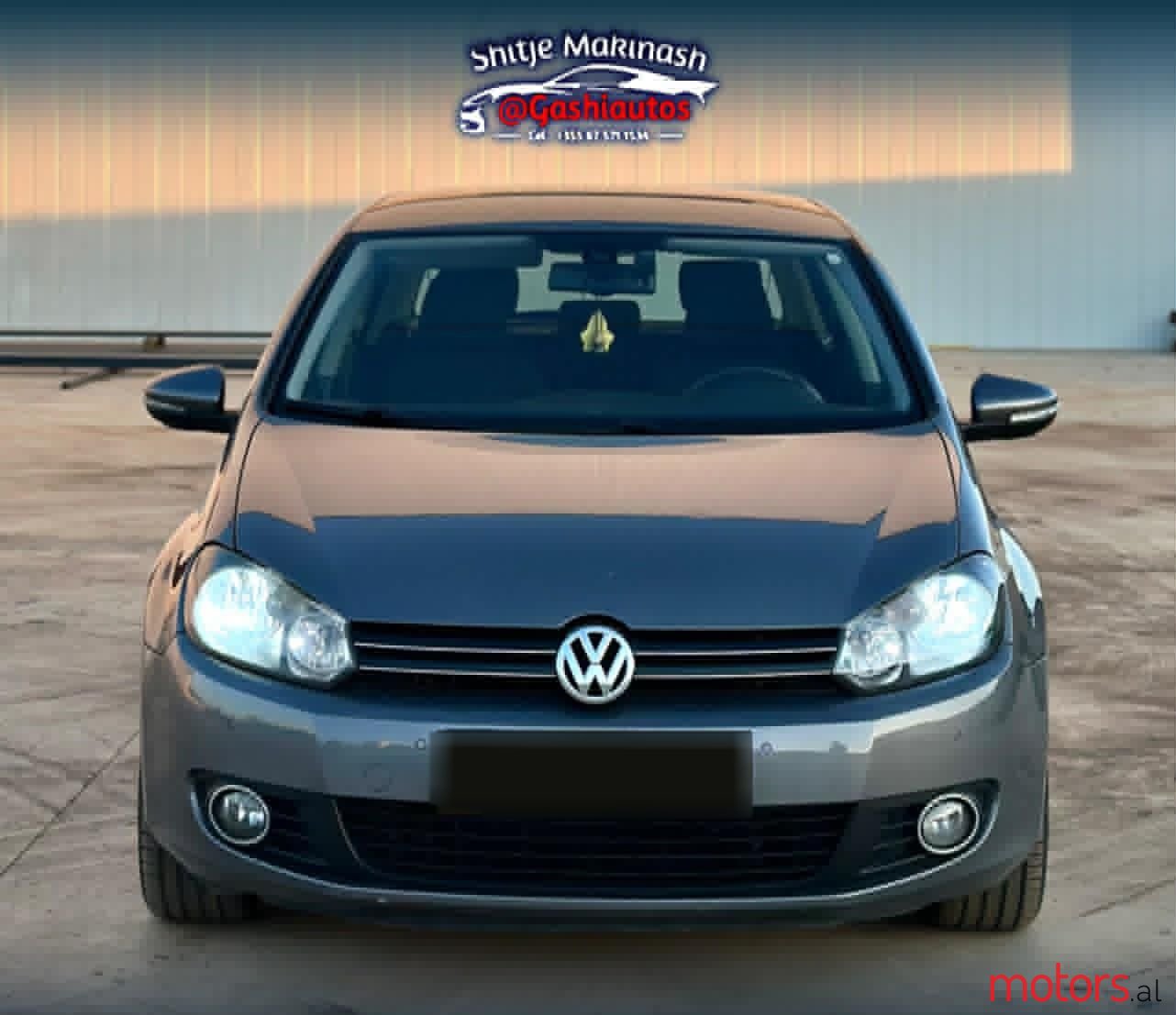 2010' Volkswagen Golf photo #1
