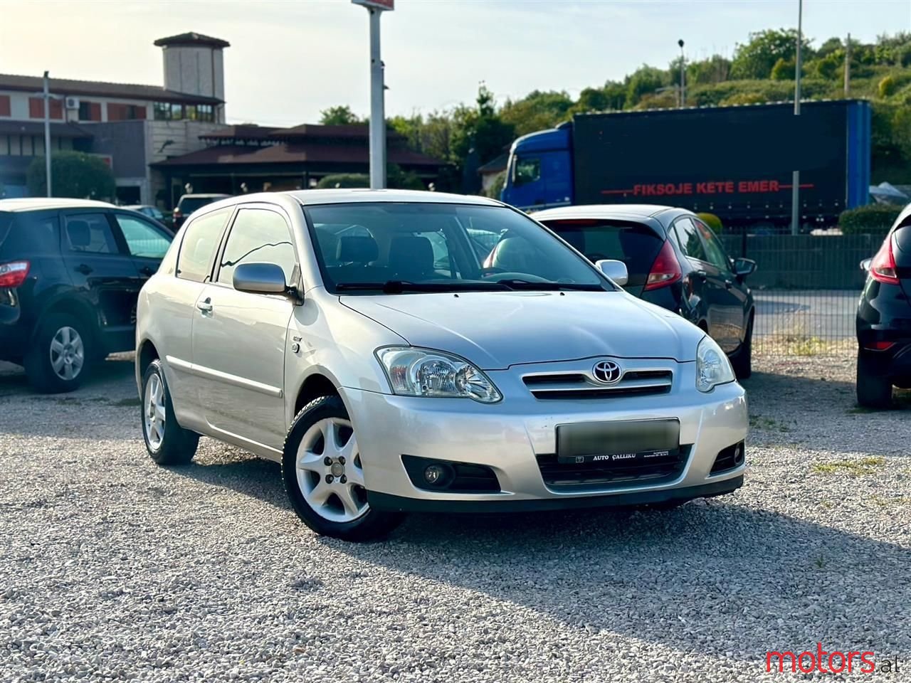 2007' Toyota Corolla photo #1