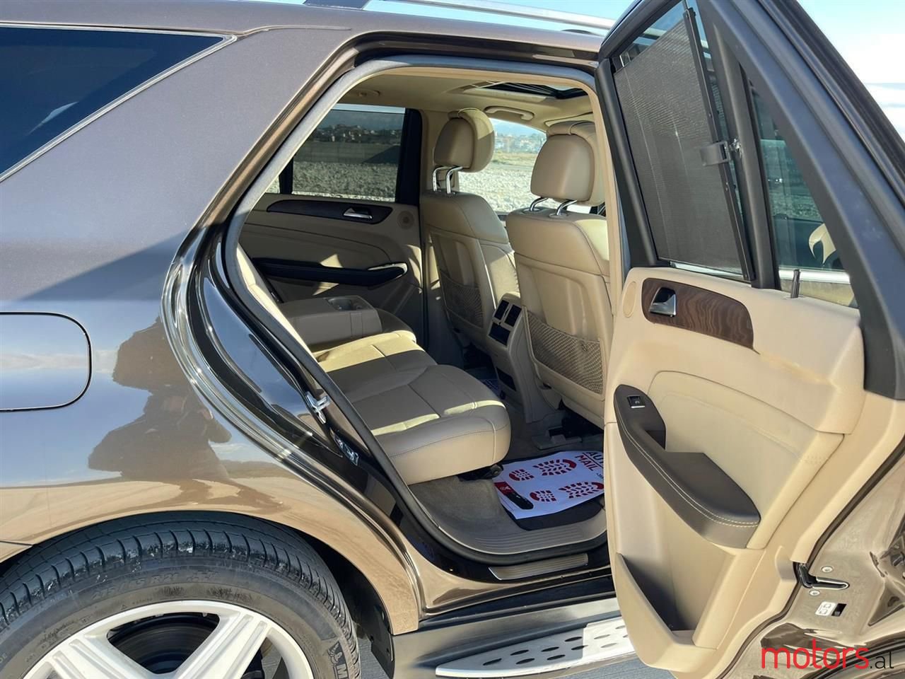 2014' Mercedes-Benz ML 350 photo #3